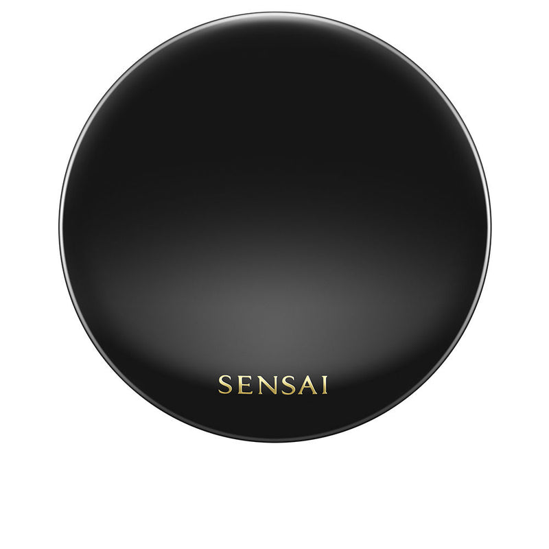 Sensai Compact Case Total Finish – tyylikäs kotelo meikkipohjalle | Vuodevaatteet.fi
