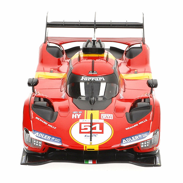 Bburago Ferrari Racing Pienoismalli 1:18