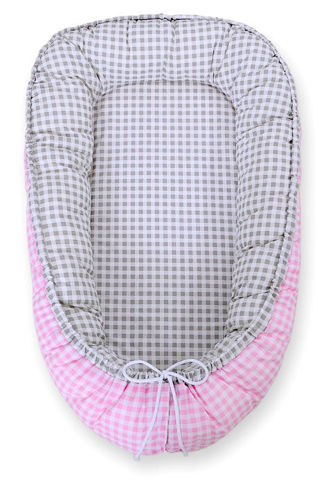 Unipesä – Grau kariert/ Rosa kariert