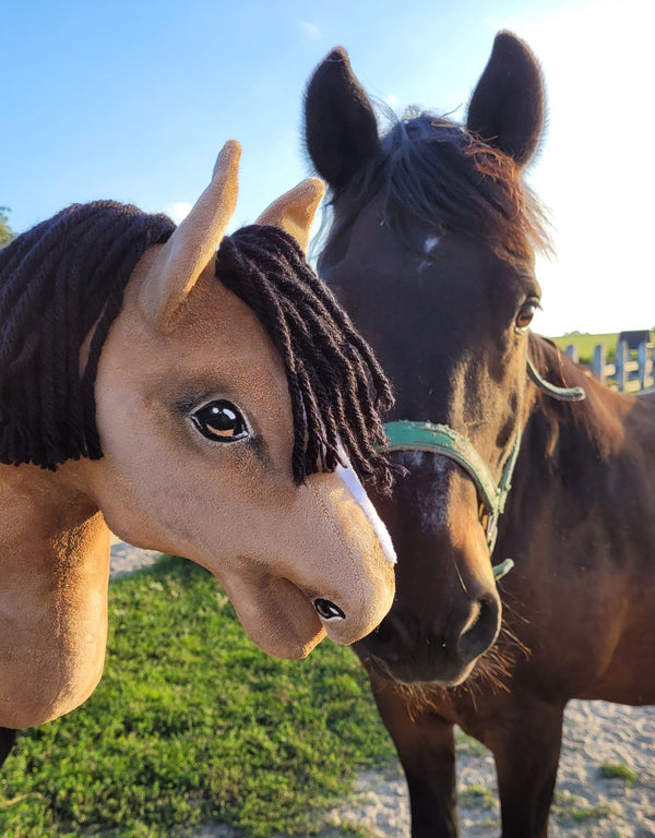 Premium Steckenpferd / Hobby Horse - Buckskin Pferd A3