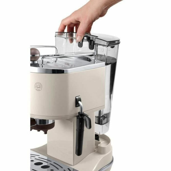 DeLonghi Manuaalinen Kahvinkeitin Beige 1,4 L - Vuodevaatteet.fi