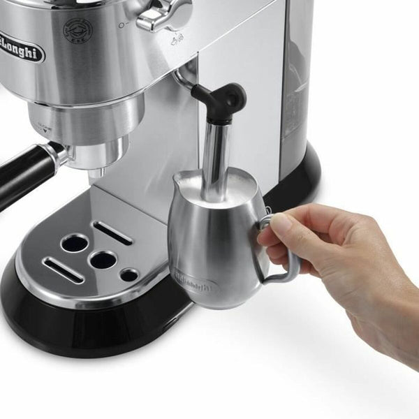 DeLonghi Manuaalinen Kahvinkeitin 1L Metalli - Vuodevaatteet.fi