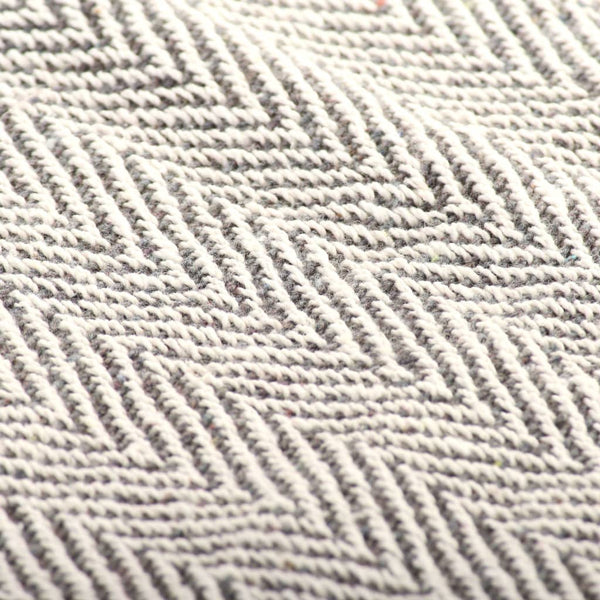 Graue Baumwolldecke Fischgrätmuster Cosmetics 160x210cm