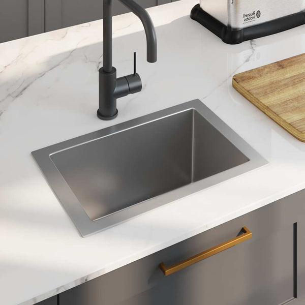 Nilofer handgefertigte Edelstahlspüle
