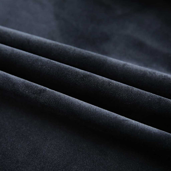 Schwarze Verdunkelungsvorhänge mit Haken Mihaluta 140x245cm (2 Stk.)