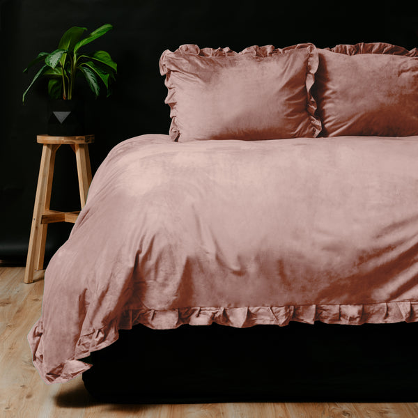 VUODEVAATTEET - Velvet Ruffles vanha roosa Pussilakanasetti
