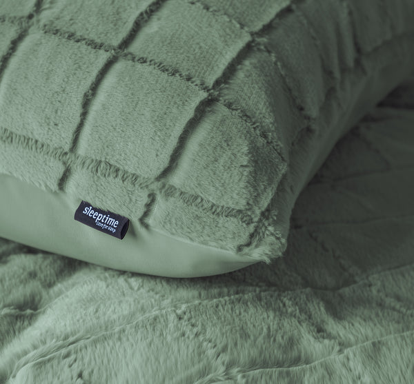 VUODEVAATTEET - Faux Fur Check tummanvihreä Pussilakanasetti