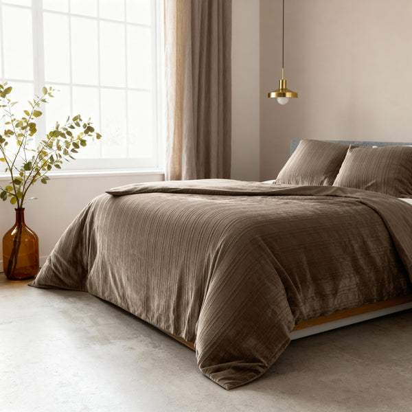 VUODEVAATTEET - Velvet Lining Taupe Pussilakanasetti