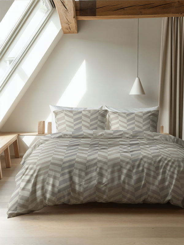 VUODEVAATTEET - Chevron Beige/hiekka Pussilakanasetti