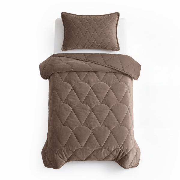 VUODEVAATTEET - Lazy peitto Velvet Taupe/Ruskea ylellisillä tyynyliinoilla Tyynyliina