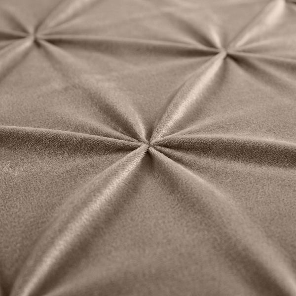 VUODEVAATTEET - Lazy Velvet Pintuck Taupe Lazy peitto