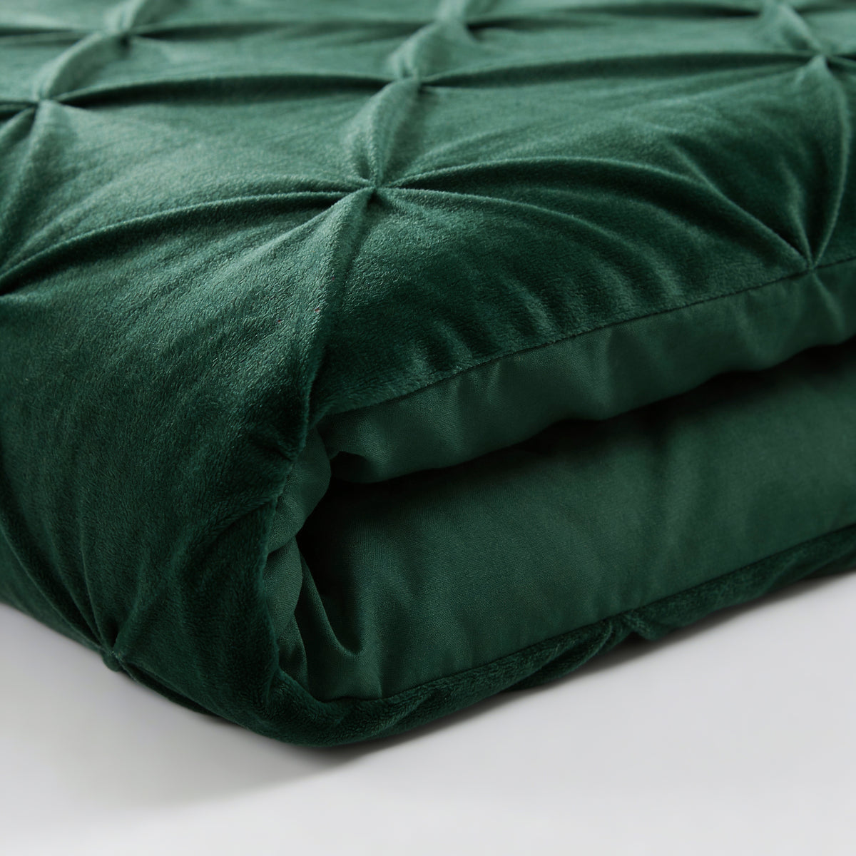 VUODEVAATTEET - Lazy Velvet Pintuck vihreä Lazy peitto