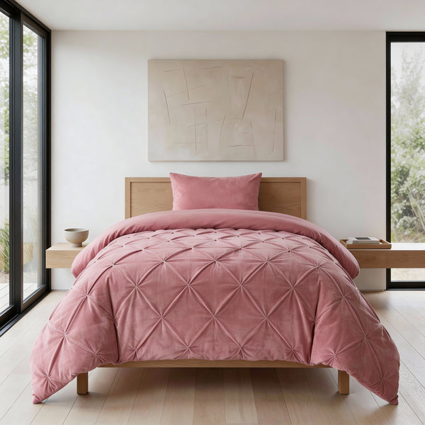 VUODEVAATTEET - Lazy Velvet Pintuck Roosa Lazy peitto