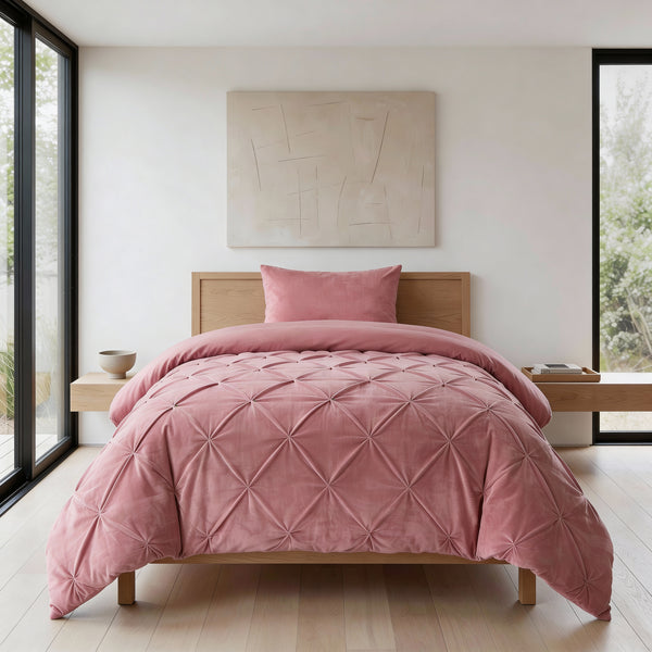 VUODEVAATTEET - Lazy Velvet Pintuck Roosa Lazy peitto