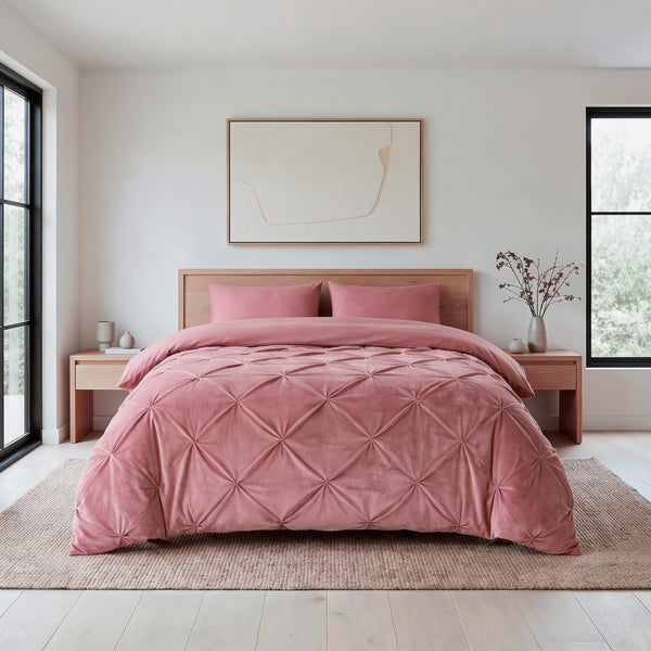 VUODEVAATTEET - Lazy Velvet Pintuck Roosa Lazy peitto