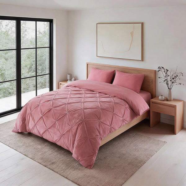 VUODEVAATTEET - Lazy Velvet Pintuck Roosa Lazy peitto