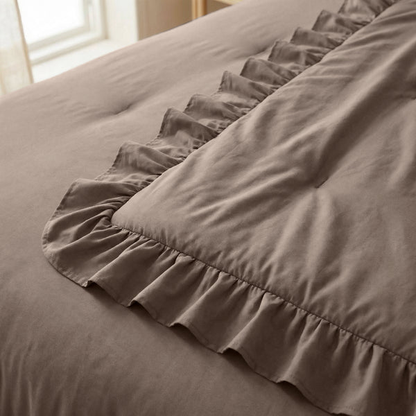 VUODEVAATTEET - Lazy peitto Ruffles Taupe