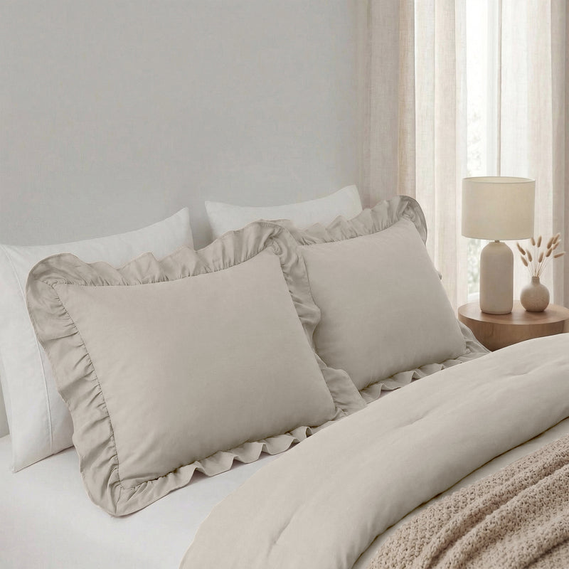 VUODEVAATTEET - Lazy Ruffles Tyynyliina 2pack Taupe/Harmaa