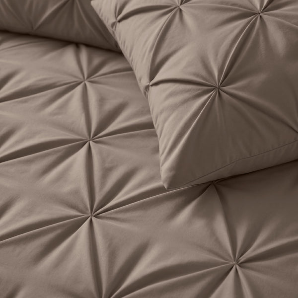 VUODEVAATTEET - Lazy peitto Pintuck Taupe