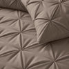 VUODEVAATTEET - Lazy peitto Pintuck Taupe