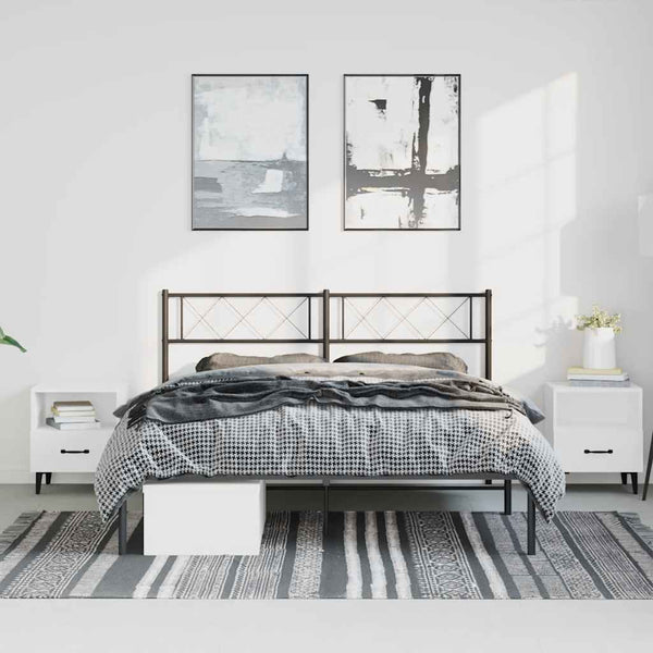 Musta metallinen sängynrunko päädyllä Ciuciu 135x190cm
