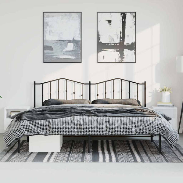 Schwarzes Metallbettgestell mit Kopfteil Pichen 193x203cm