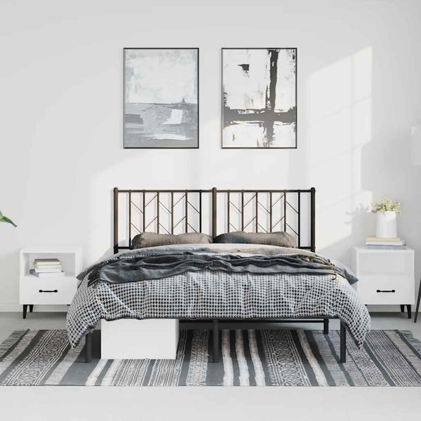 Schwarzes Metallbettgestell mit Kopfteil Tchervincky 193x203cm
