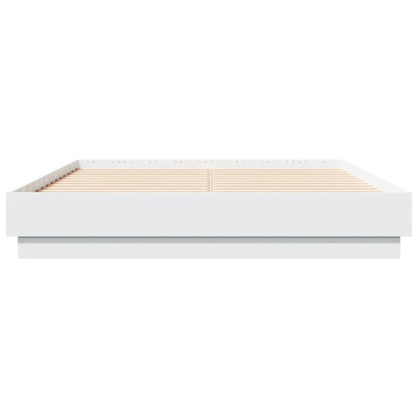 Weißes Bettgestell Sz 135x190cm (Holz)