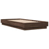 Bettgestell Virginia aus brauner Eiche mit LED-Beleuchtung 90x200cm