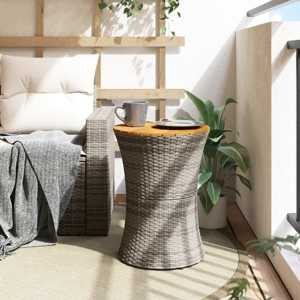 Grauer runder Beistelltisch Tavian aus Polyrattan und Holz