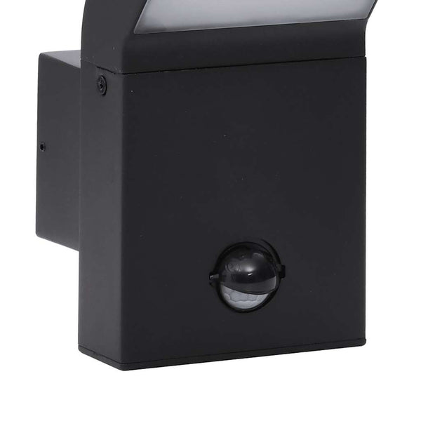Schwarze LED-Außenwandleuchte Cati mit Sensor (Aluminiumdruckguss)