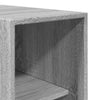 Ein grauer Holzschrank 30x50x200cm