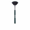 Beter Makeup brush synteettinen harjasviuhka 1 kpl | Vuodevaatteet.fi