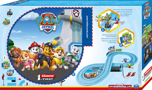 Carrera First -autorata, jossa Paw Patrol -teemalla varustetut autot. Tuote sopii 24 kuukauden ikäisille ja sitä vanhemmille lapsille.