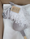 Super Hobby Horse - Super Hobby Horse Premium keppihevonen A4 - harmaa hevonen