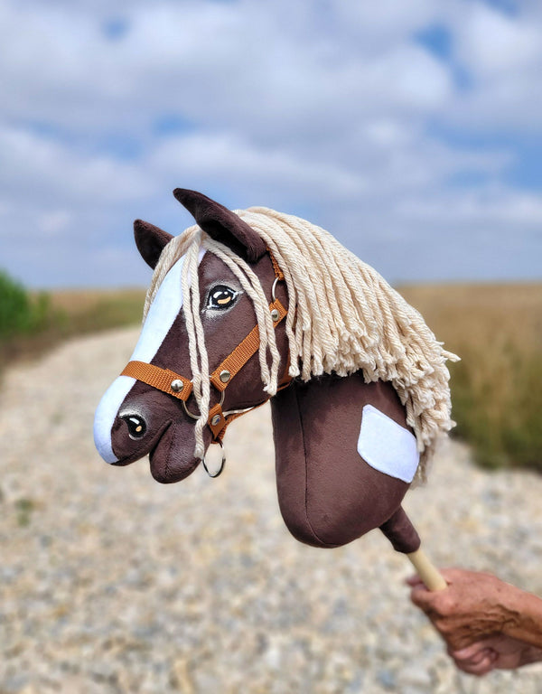 Premium Steckenpferd / Hobby Horse - Western 4 Dunkelbraun A3