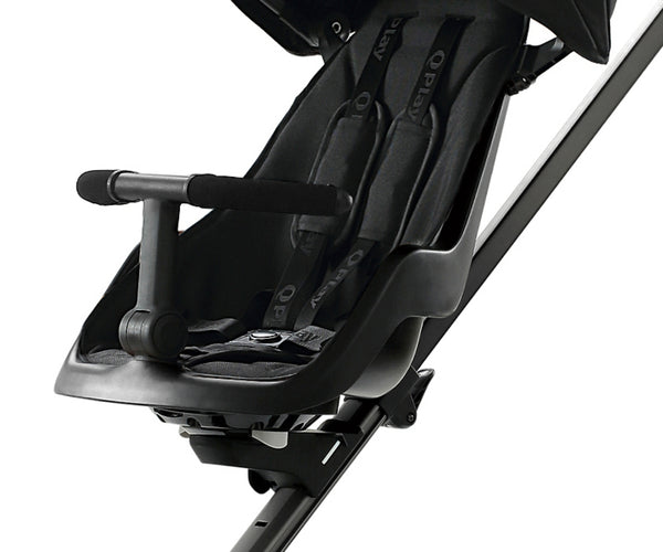 Musta Qplay Easy 3-in-1 lastenvaunut.