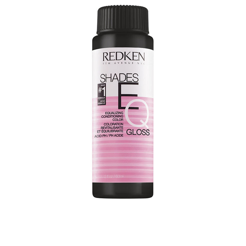 Redken Shades eq #08na volcanic 60 ml x 3 kpl | Vuodevaatteet.fi