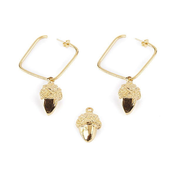 Shabama Square Acorn Earrings #Shiny Gold 1 U | Vuodevaatteet.fi